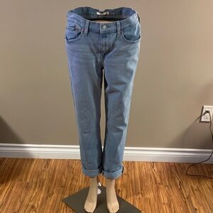 Levi's Women's Light Blue Boyfriend Jeans Size 29